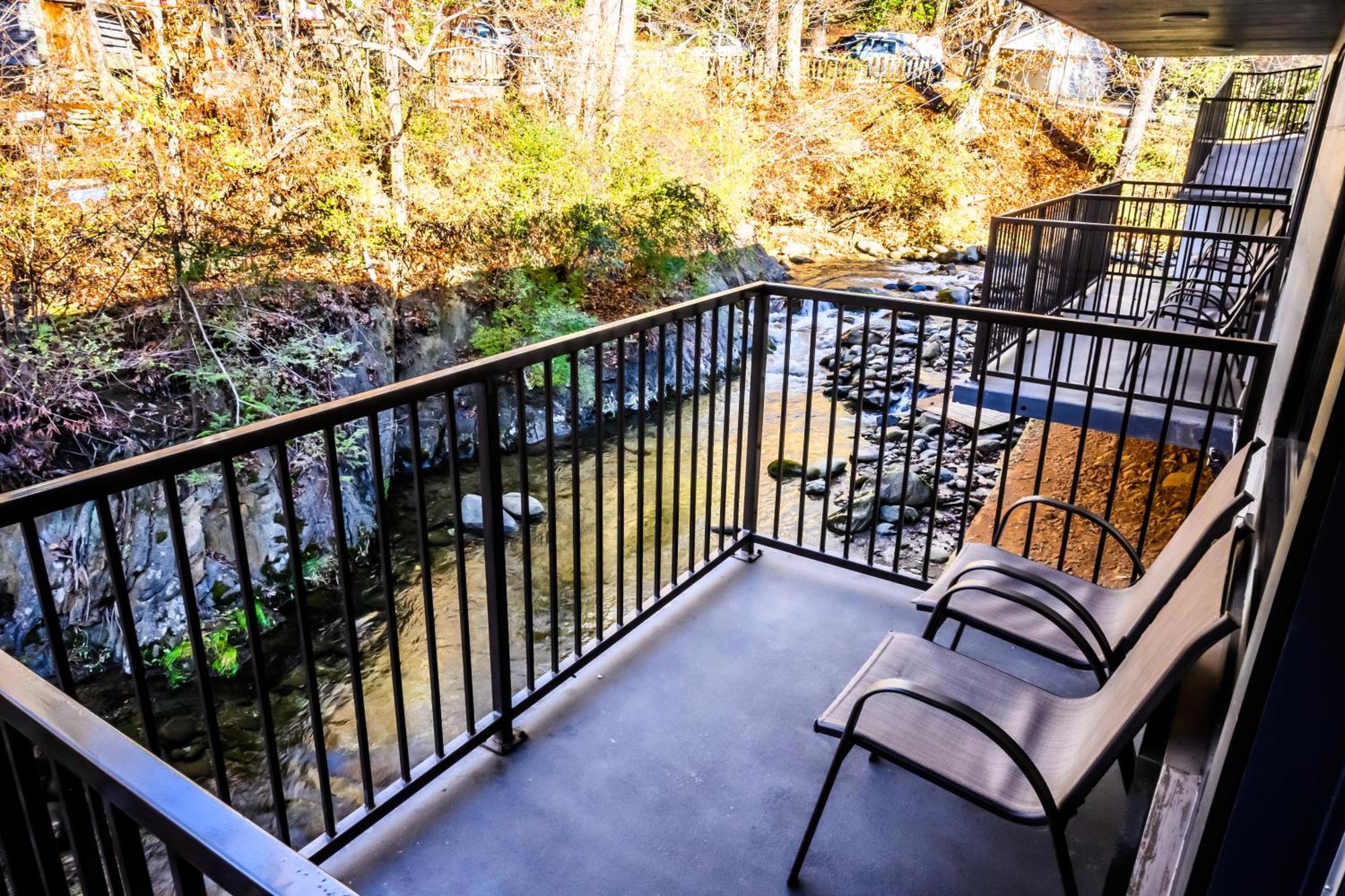 Bear Creek Inn Gatlinburg, Tn Exterior photo